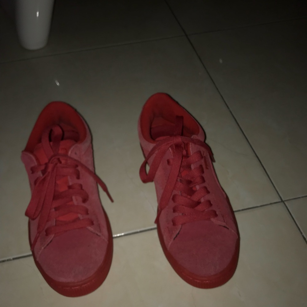 PUMAS FOR GIRLS